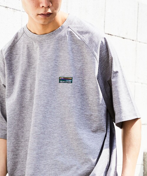 FREAK'S STORE（フリークスストア）の「【限定展開】ビッグシルエット 水陸両用 ユーティリティー ラグランスリーブ クルーネックTシャツ/ラッシュガード/UPF50（Tシャツ/カットソー・メンズ・ブラック/ホワイト/グレー・SMALL/LARGE/MEDIUM）」の12枚目の写真