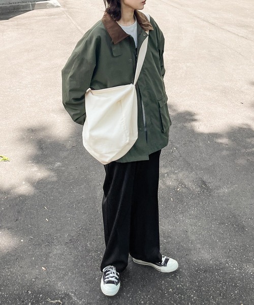 Chillfar（チルファー）の「ショルダーバッグ（ショルダーバッグ・レディース・ブラック/ホワイト・FREE）」の3枚目の写真