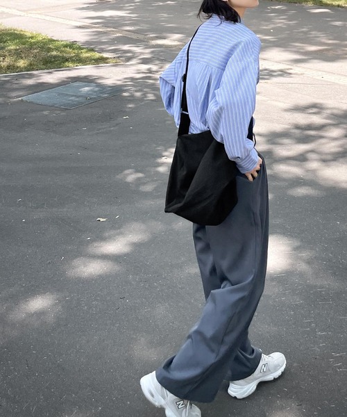 Chillfar（チルファー）の「ショルダーバッグ（ショルダーバッグ・レディース・ブラック/ホワイト・FREE）」の13枚目の写真