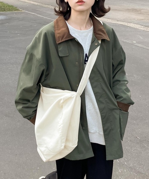 Chillfar（チルファー）の「ショルダーバッグ（ショルダーバッグ・レディース・ブラック/ホワイト・FREE）」の11枚目の写真