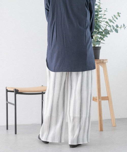 FORK&SPOON(フォークアンドスプーン)の「FORK&SPOON コットンドビーストライプパンツ(その他パンツ・レディース・チャコールグレー/ホワイト・2/1)」の6枚目の写真