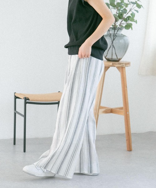 FORK&SPOON(フォークアンドスプーン)の「FORK&SPOON コットンドビーストライプパンツ(その他パンツ・レディース・チャコールグレー/ホワイト・2/1)」の22枚目の写真
