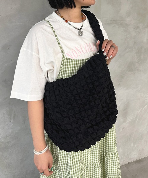 kutir(クティール)の「kutirlune/ぽこぽこドローコードショルダーバッグ(ショルダーバッグ・レディース・ブラック/ライトブルー/ホワイト/イエロー・FREE)」の19枚目の写真