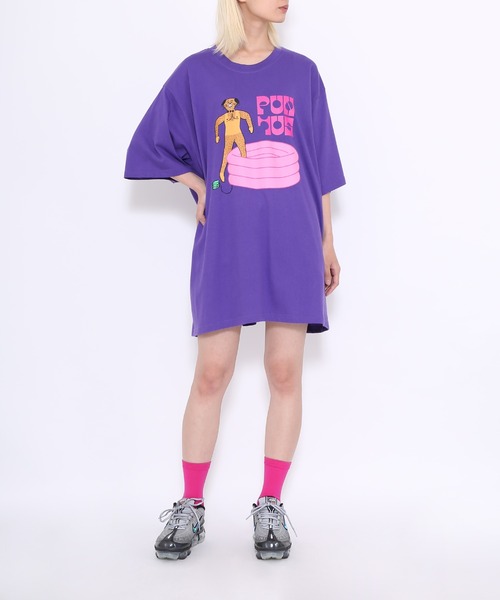 PUNYUS(プニュズ)の「POOL DOGビッグT(Tシャツ/カットソー・レディース・スミクロ/ホワイト/パープル・4/3)」の8枚目の写真