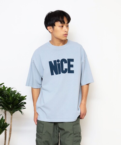B:MING by BEAMS（ビーミングバイビームス）の「B:MING by BEAMS / NICE ロゴプリント Tシャツ（Tシャツ/カットソー・メンズ・チャコールグレー/ホワイト系その他5/サックスブルー・SMALL/MEDIUM/LARGE/X-LARGE）」の12枚目の写真