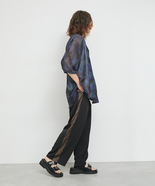 JUNRED（ジュンレッド）の「サイドデザインワイドトラックパンツ（その他パンツ・メンズ・チャコールグレー/ブラック・L/M/S）」の8枚目の写真