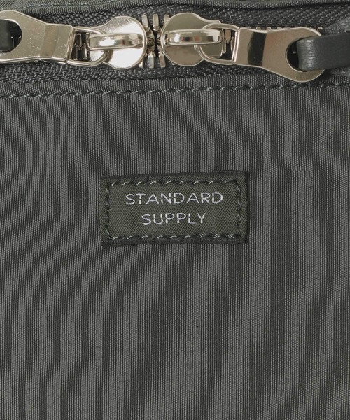 STANDARD SUPPLY（スタンダードサプライ）の「『別注』STANDARD SUPPLY×DOORS　20th FANNY PACK（ボディバッグ/ウエストポーチ・メンズ・グリーン系その他・ONE）」の9枚目の写真