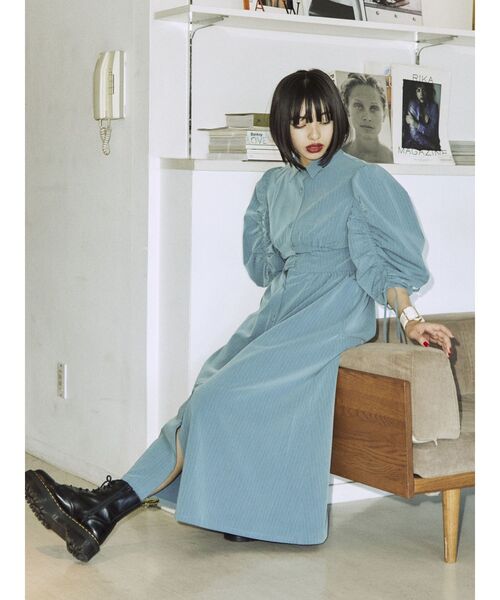 jouetie(ジュエティ)の「ギャザースリーブシャツワンピース(シャツワンピース・レディース・ブルー/グレー/ブラック・MEDIUM)」の21枚目の写真