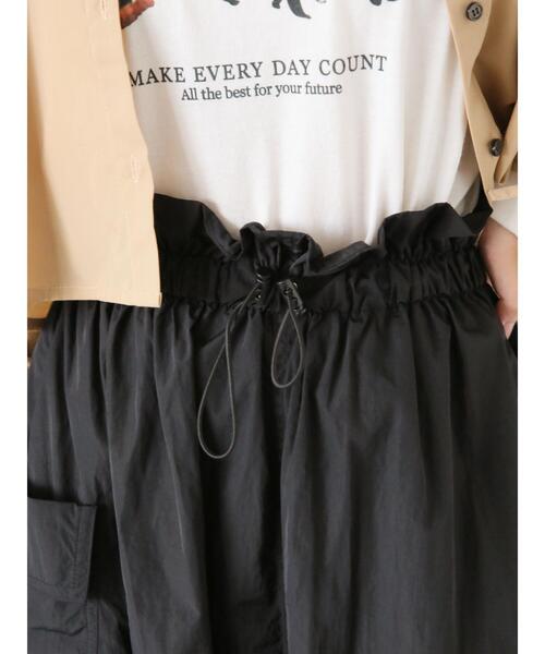 ehka sopo（エヘカソポ）の「ナイロンカーゴスカート（スカート・レディース・キャメル/ベージュ/ブラック・F）」の11枚目の写真