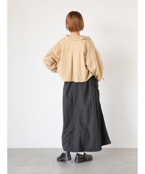 ehka sopo（エヘカソポ）の「ナイロンカーゴスカート（スカート・レディース・キャメル/ベージュ/ブラック・F）」の18枚目の写真