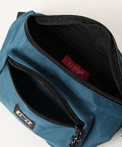 ELLEgirl（エルガール）の「カラーナイロンウエストポーチ【ELLEgirl/エル ガール】（ボディバッグ/ウエストポーチ・レディース・ネイビー/ブラック/ピンク・FREE）」の17枚目の写真