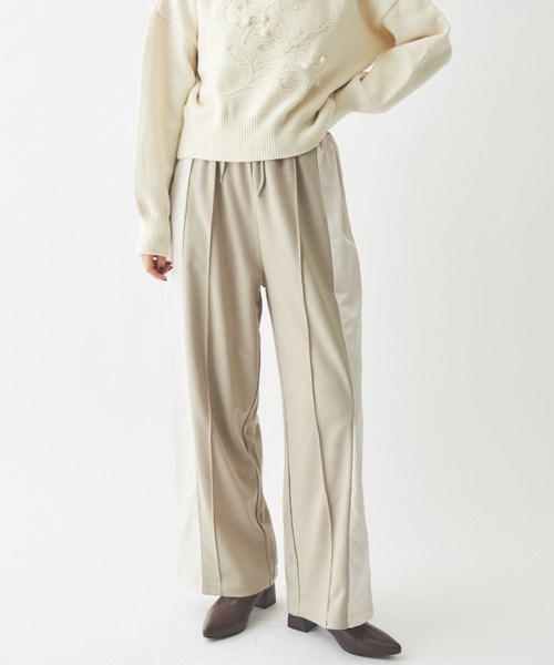 paravion（パラビオン）の「【ZOZOTOWN限定】異素材切替ライントラックパンツ（スラックス・レディース・グレイッシュベージュ/ブラウン/チャコールグレー・FREE）」の9枚目の写真