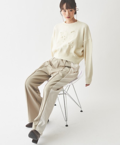 paravion（パラビオン）の「【ZOZOTOWN限定】異素材切替ライントラックパンツ（スラックス・レディース・グレイッシュベージュ/ブラウン/チャコールグレー・FREE）」の14枚目の写真