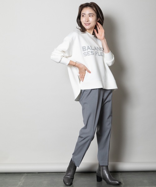 ELVENCE DEUX（エルベンスドゥ）の「シシュウロゴスウェット（スウェット・レディース・グレー系その他/チャコールグレー/オフホワイト・FREE）」の13枚目の写真