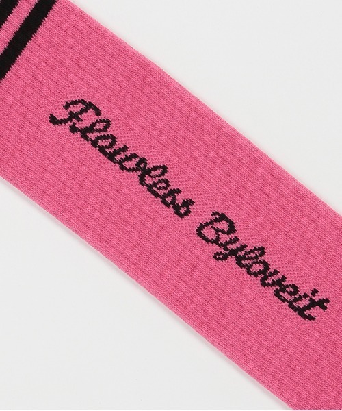 by LOVEiT（バイラビット）の「ライン縦ロゴハイソックス（ソックス/靴下・キッズ・ピンク/ラベンダー/オフホワイト/ブラック・S/M/L/LL）」の6枚目の写真