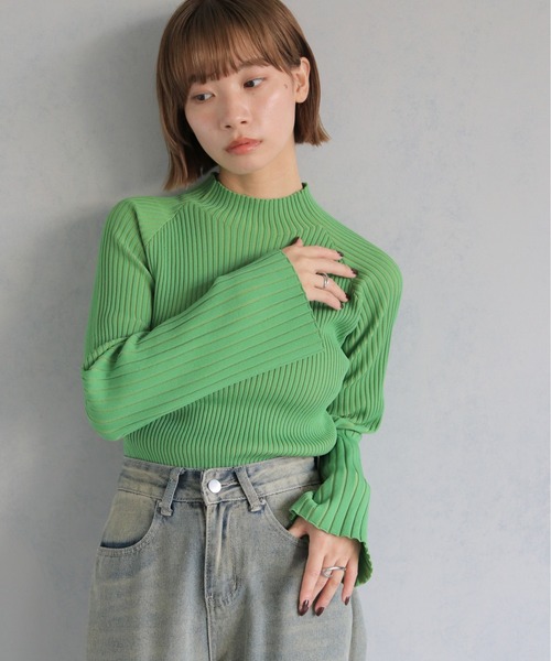 cheriella(シェリエラ)の「【cheriella】WEB限定配色二重臼リブニット WEB LIMITED CONTRAST DOUBLE RIB KNIT(ニット/セーター・レディース・チャコールグレー/ライトグレー/ブルー/グリーン・M)」の13枚目の写真
