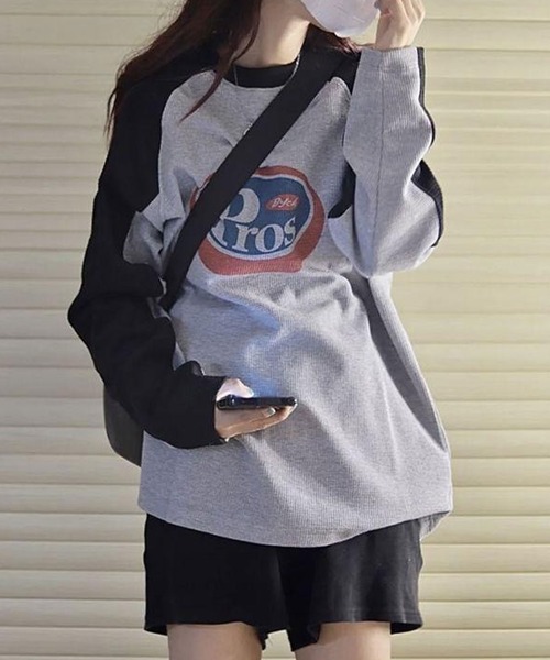 SHEPP（シープ）の「オーバーサイズ ワッフル プリント ラグランロンT（Tシャツ/カットソー・レディース・グレー・L/M）」の4枚目の写真