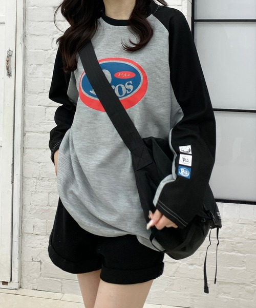 SHEPP（シープ）の「オーバーサイズ ワッフル プリント ラグランロンT（Tシャツ/カットソー・レディース・グレー・L/M）」の14枚目の写真