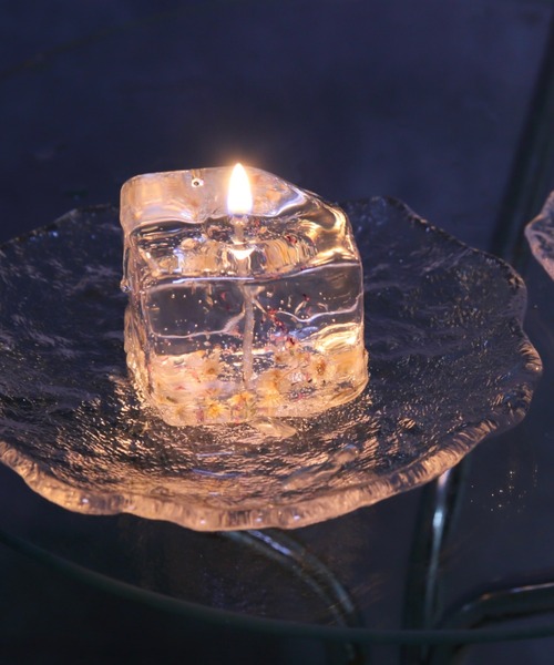 BIRTHDAY BAR(バースデイバー)の「透明のハナキャンドル(キャンドル・レディース・パープル/ホワイト・フリー)」の3枚目の写真