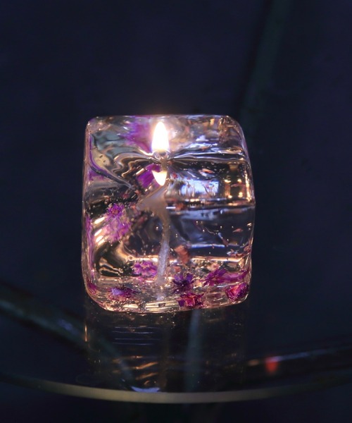 BIRTHDAY BAR(バースデイバー)の「透明のハナキャンドル(キャンドル・レディース・パープル/ホワイト・フリー)」の4枚目の写真