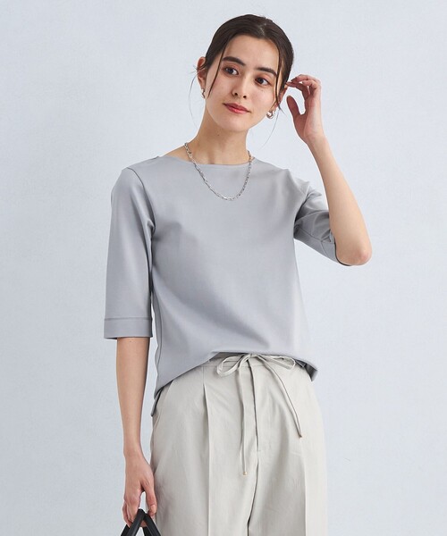 green label relaxing（グリーンレーベルリラクシング）の「COMFY ポンチ ボートネック プルオーバー カットソー（Tシャツ/カットソー・レディース・オフホワイト/ライトブルー/ブラック/モカ・FREE）」の4枚目の写真