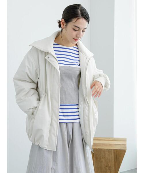 Te chichi(テチチ)の「スタンドリブミドル丈中綿ブルゾン(ブルゾン・レディース・チャコールグレー/オフホワイト/カーキ・F)」の5枚目の写真