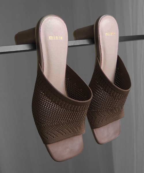 minia（ミニア）の「ニットミュール（サンダル・レディース・アイボリー/ブラック/ブラウン・S/M/L/LL）」の4枚目の写真