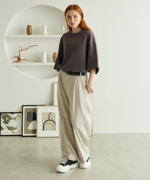 molk(モルク)の「【molk】ワイドストレートセンタープレススラックス(スラックス・メンズ・ブラック/ダークグレー/ナチュラル・L/M/S)」の10枚目の写真