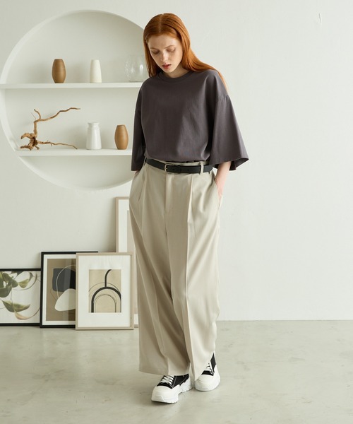 molk(モルク)の「【molk】ワイドストレートセンタープレススラックス(スラックス・メンズ・ブラック/ダークグレー/ナチュラル・L/M/S)」の13枚目の写真