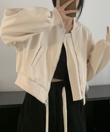 短丈ブルゾン