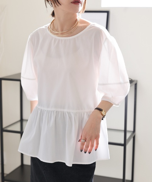 ULEULA(ウルア)の「前後2WAYランタンスリーブブラウス/深Vネックボリュームスリーブブラウス(シャツ/ブラウス・レディース・アイボリー/ブラック/グレイッシュベージュ/チャコールグレー・FREE)」の22枚目の写真