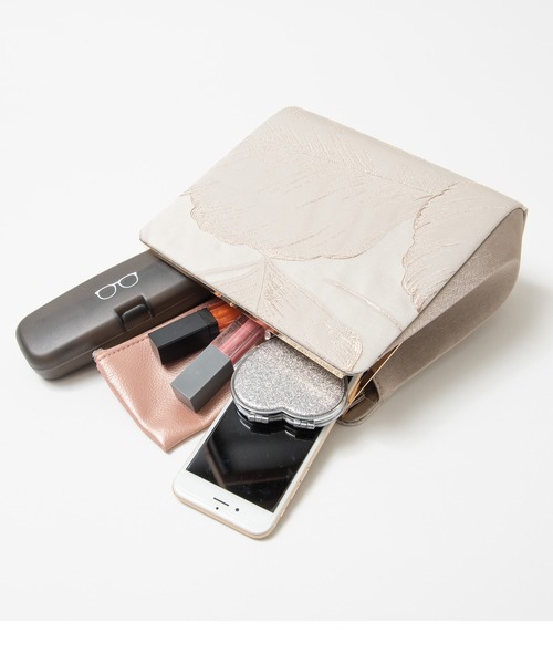 リーフ柄ジャガードクラッチパーティーバッグ（クラッチバッグ）｜RUIRUE BOUTIQUE（ルイルエブティック）