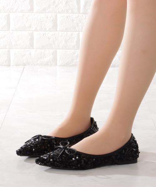 Lace Ladies(レースレディース)の「リボン付き シャイニー スパンコール ポインテッド フラット パンプス(パンプス・レディース・ブラック/シルバー・22.5/23/23.5/24/24.5/ 25)」の3枚目の写真