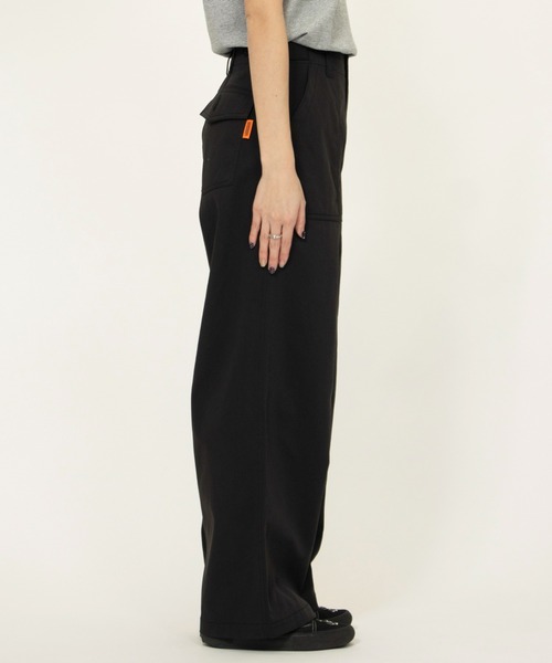 UNIVERSAL OVERALL（ユニバーサルオーバーオール）の「ベイカーパンツ / BAKER PANTS（その他パンツ・レディース・モカ/ブラック・M/S）」の7枚目の写真