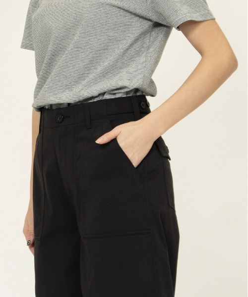UNIVERSAL OVERALL（ユニバーサルオーバーオール）の「ベイカーパンツ / BAKER PANTS（その他パンツ・レディース・モカ/ブラック・M/S）」の9枚目の写真