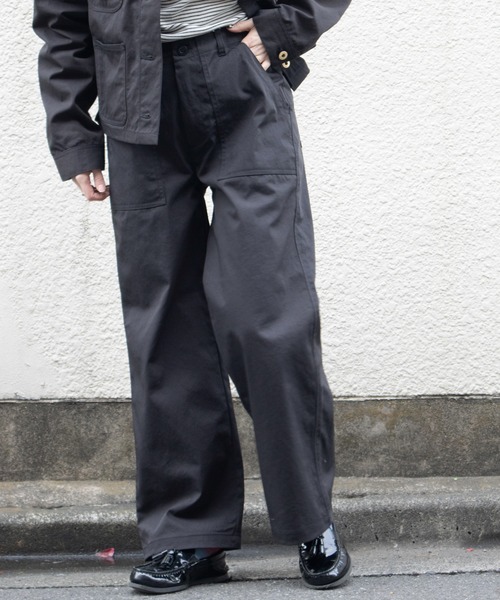 UNIVERSAL OVERALL（ユニバーサルオーバーオール）の「ベイカーパンツ / BAKER PANTS（その他パンツ・レディース・モカ/ブラック・M/S）」の19枚目の写真