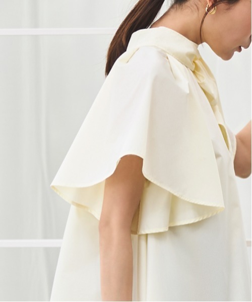 RUIRUE BOUTIQUE(ルイルエブティック)の「マルチway 洗える |ワイドハイネック・ボウタイブラウス | 半袖 フレアスリーブ ハイネック トップス 体型カバー オフィスカジュアル 通勤服 華やか 羽織り ブラウス(シャツ/ブラウス・レディース・ブラック/ライトブルー/ペールイエロー・S/M/L/LL/3L)」の9枚目の写真
