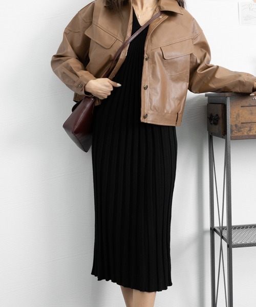 Miniministore(ミニミニストア)の「vネック太リブニットワンピース秋冬韓国風(ワンピース・レディース・ブラック/ピンク/ベージュ/アイボリー/グリーン・FREE)」の7枚目の写真
