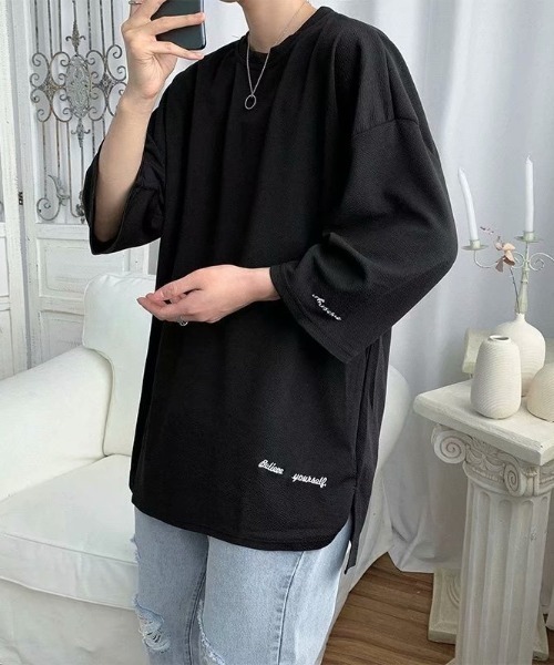 CREARE -LINO-(クレアーレリノ)の「<ユニセックス>刺繍入りカットソー/トップス/Tシャツ(Tシャツ/カットソー・メンズ・ホワイト/ブラック・FREE)」の2枚目の写真