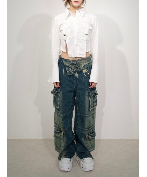 XU(エックスユー)の「ストリートファッション XU エックスユー slit cropped shirt スリット クロップドシャツ コットンシャツ ポケットシャツ 長袖シャツ 長袖トップス 羽織り 韓国ファッション Y2Kファッション(シャツ/ブラウス・レディース・ホワイト/ブラック・ONE SIZE)」の13枚目の写真