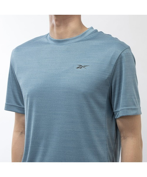Reebok(リーボック)の「アスリート Tシャツ / ATHLETE TEE 2.0 RBK-FRESH(Tシャツ/カットソー・メンズ・ヘザーチャコール/ブルー/グリーン・XX-LARGE/SMALL/MEDIUM/LARGE/X-LARGE)」の5枚目の写真