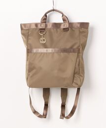 LA BAGAGERIE | チャーム付き　ナイロンリュック(バックパック/リュック)