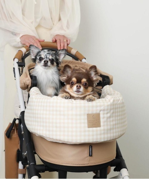 moncheri（モンシェリ）の「ペットカートあごのせクッションカバー