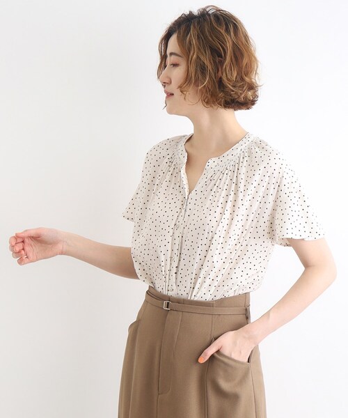 grove（グローブ）の「◆＜ご自宅で洗える＞ヴィンテージサテンスキッパーブラウス（シャツ/ブラウス・レディース・ネイビー系/ホワイト系3/ホワイト系8/イエロー系その他/ブルー系その他/オフホワイト・03/02/01/04/05）」の19枚目の写真