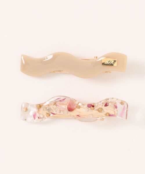 tone(トーン)の「【YM】うねうねクリップ(MA)(バレッタ/ヘアクリップ・レディース・ホワイト/ピンク/ボルドー/ベージュ/イエロー/オレンジ/ゴールド/グレー/ダークグリーン/グレイッシュベージュ・FREE)」の3枚目の写真