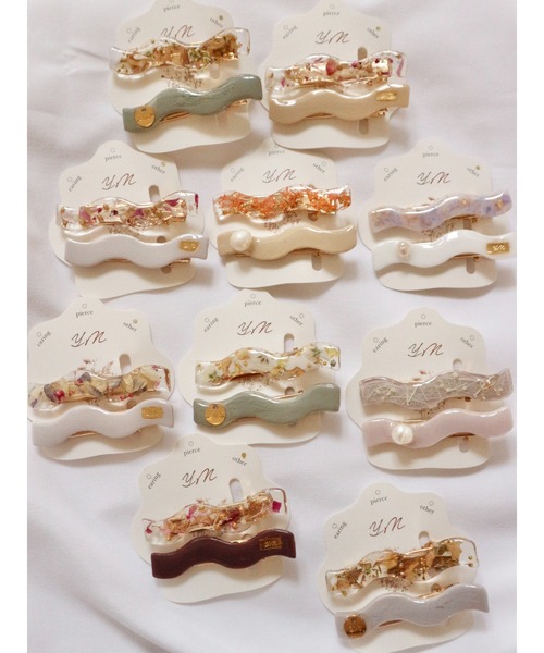 tone(トーン)の「【YM】うねうねクリップ(MA)(バレッタ/ヘアクリップ・レディース・ホワイト/ピンク/ボルドー/ベージュ/イエロー/オレンジ/ゴールド/グレー/ダークグリーン/グレイッシュベージュ・FREE)」の14枚目の写真