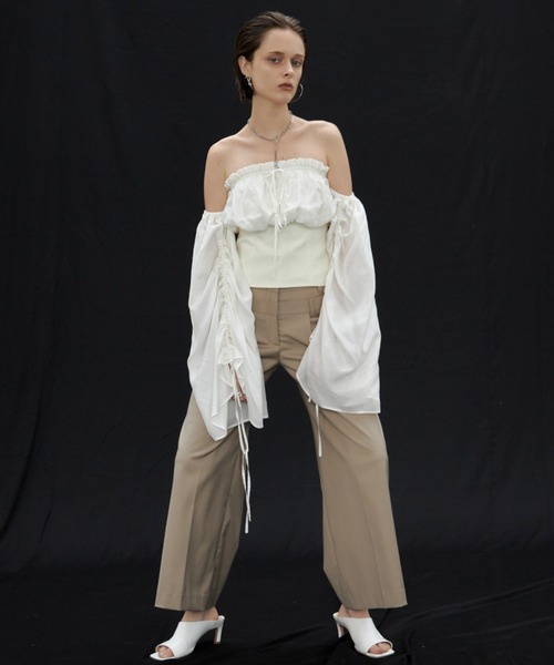 JOSE MOON（ジョゼムーン）の「CUPLA OFF SHOULDER/キュプラオフショルダー（シャツ/ブラウス・レディース・ホワイト/ブラック・FREE）」の19枚目の写真