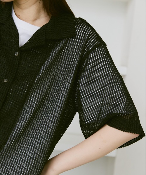 flaner（フラネ）の「Loose open collar mesh shirt / ルーズオープンカラーメッシュシャツ（シャツ/ブラウス・レディース・アイボリー/ブラック・MEDIUM/LARGE）」の15枚目の写真