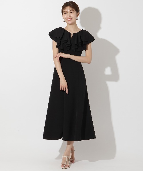 【新品未使用】アンドクチュール ラッフルフリルノースリワンピース AND COUTURE(アンドクチュール)の「ラッフルフリルノースリ