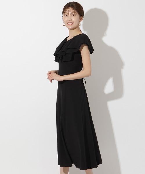 AND COUTURE ラッフルフリルノースリワンピース　ブルー　青 AND COUTURE ラッフルフリルノースリワンピース ブルー 青